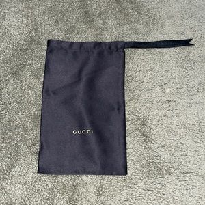 Gucci dust bag